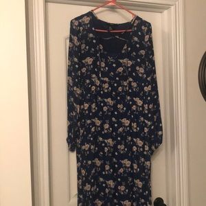 Forever 21 Floral Maxi size Medium